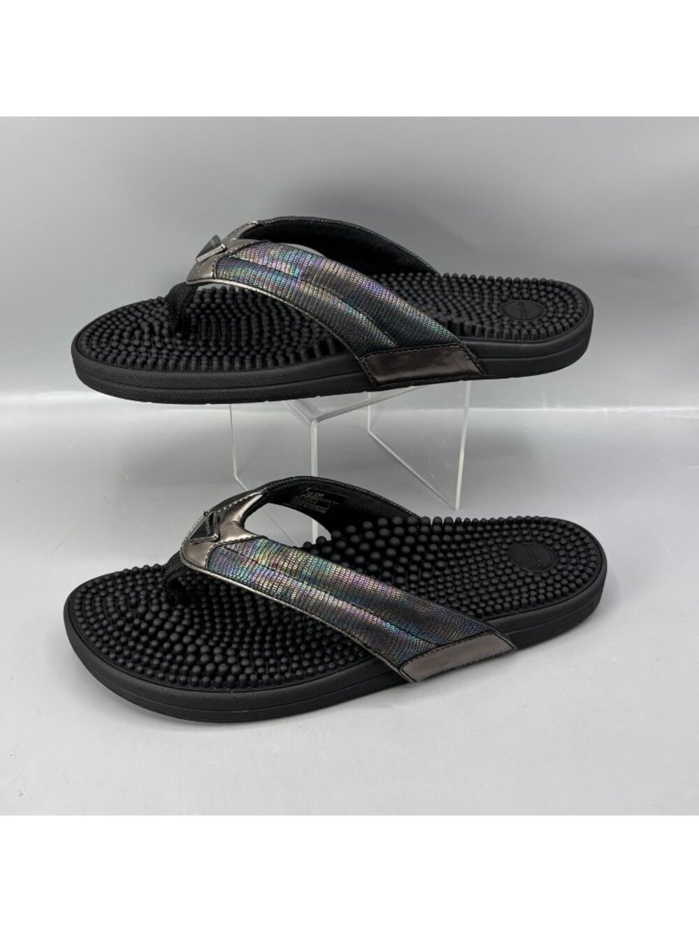 Kenkoh Spirit V Thong Sandals Unisex 10W/9M Black Metallic iridescent Slip On